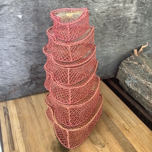 For the Love of Valentine’s Day Vintage Heart Shaped Nesting Baskets String Art - Picture 1 of 6